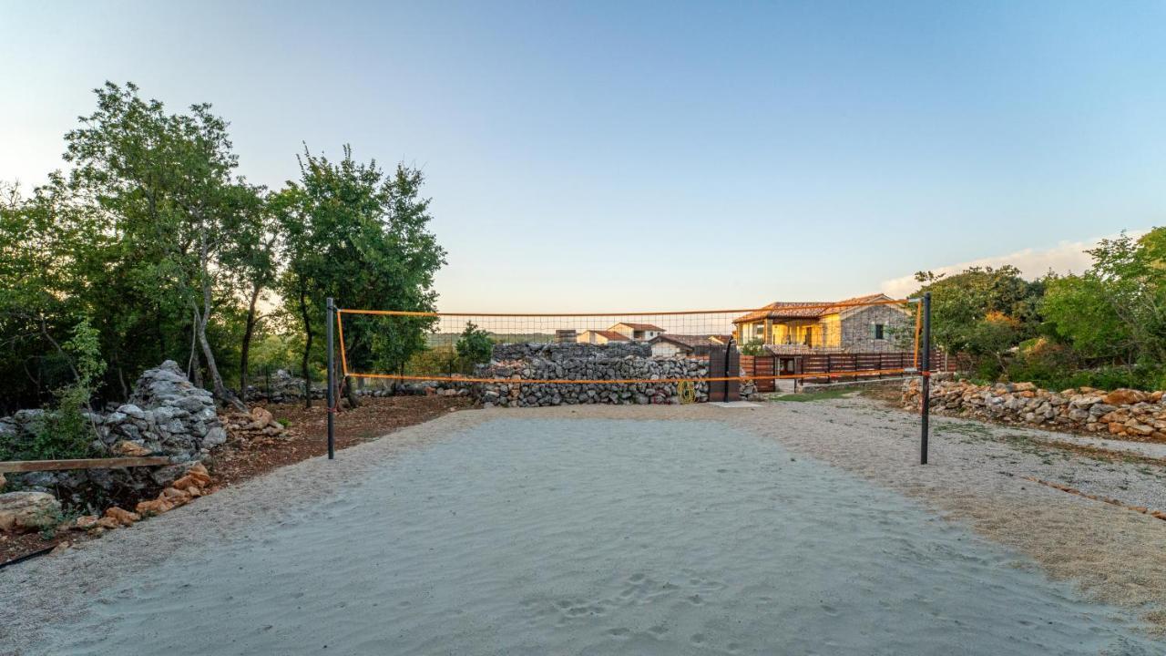 Villa Campiello Heated Pool Vrbnik Dış mekan fotoğraf